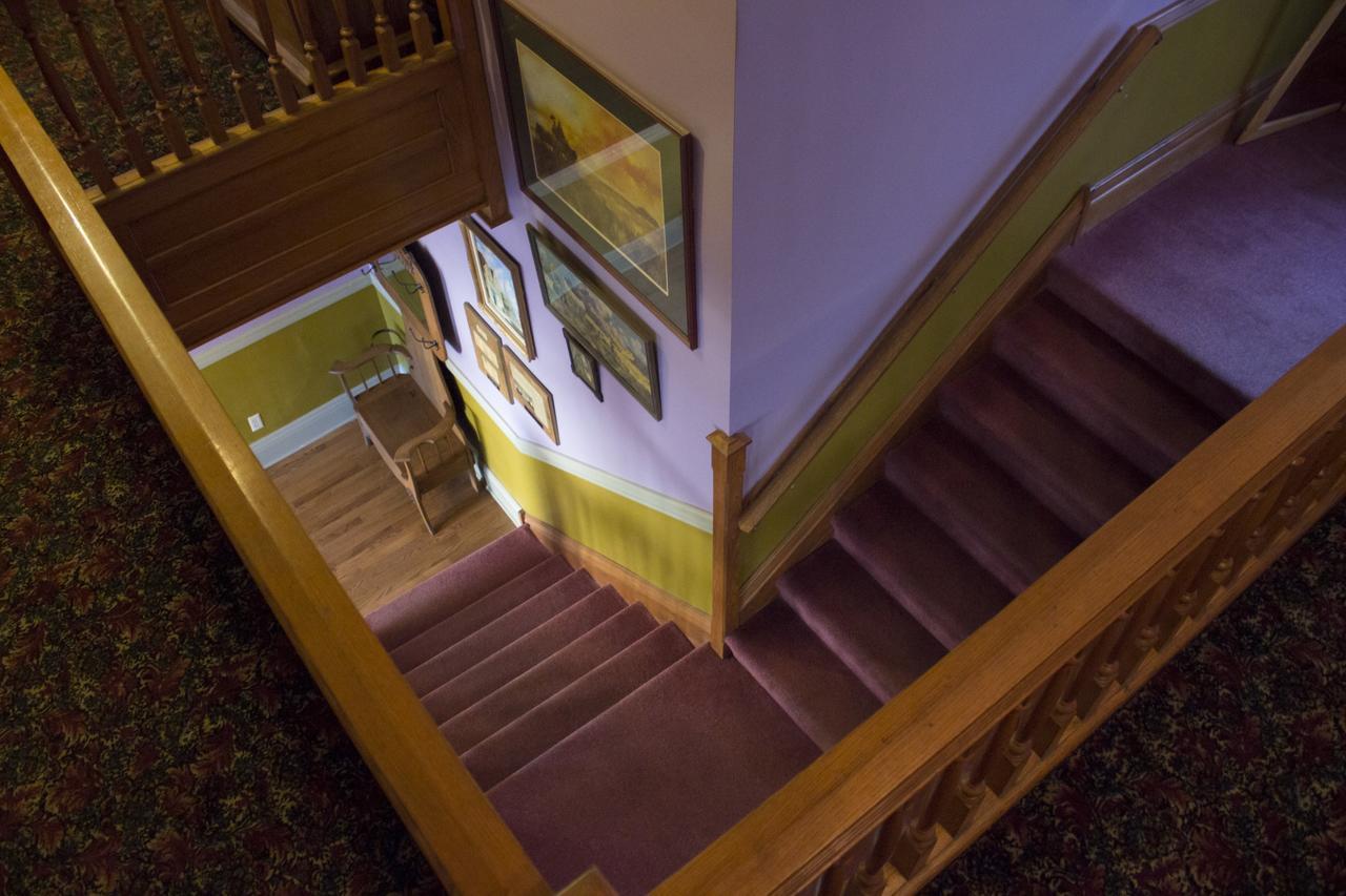 The Cottage House Council Grove Extérieur photo